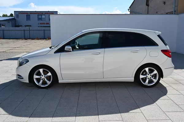 Mercedes-Benz Třídy B B 180 1.6 90KW Edition 1/2013 - foto 8