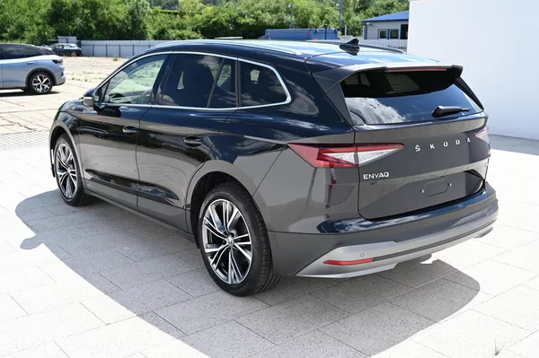Škoda Enyaq iV / 82kWh / SoH 96,7/ DPH - foto 7