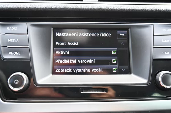 Škoda Fabia 1.2TSI 81KW DSG Ambition 5/16 - foto 13