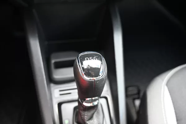 Škoda Fabia 1.2TSI 81KW DSG Ambition 5/16 - foto 16