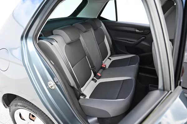 Škoda Fabia 1.2TSI 81KW DSG Ambition 5/16 - foto 30
