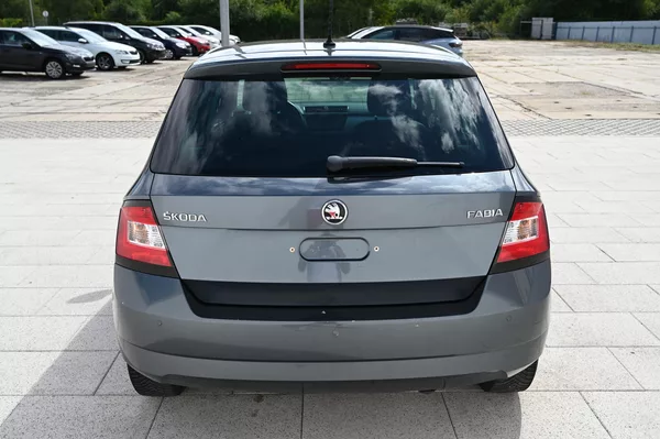 Škoda Fabia 1.2TSI 81KW DSG Ambition 5/16 - foto 6
