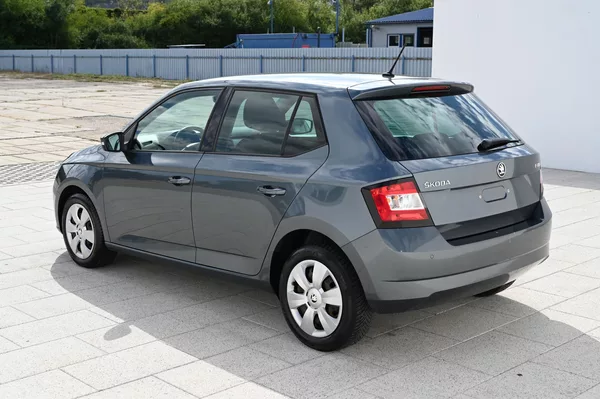 Škoda Fabia 1.2TSI 81KW DSG Ambition 5/16 - foto 7