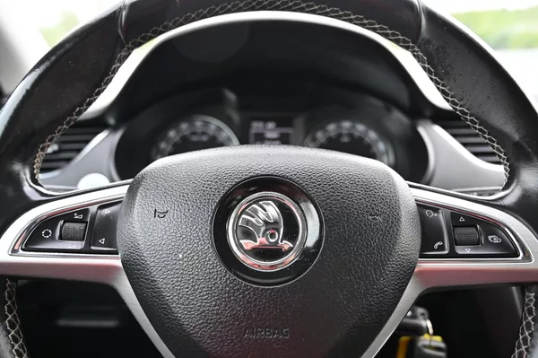 Škoda Octavia 1.6TDI 77KW Edition 4/2015 - foto 18