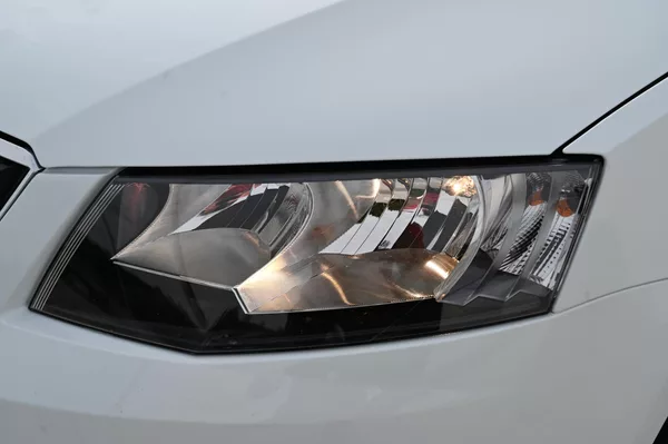 Škoda Octavia 1.6TDI 77KW Edition 4/2015 - foto 41