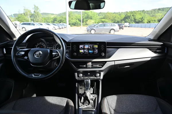 Škoda Scala 1.5TSI 110KW DSG Clever 1/2022 - foto 11