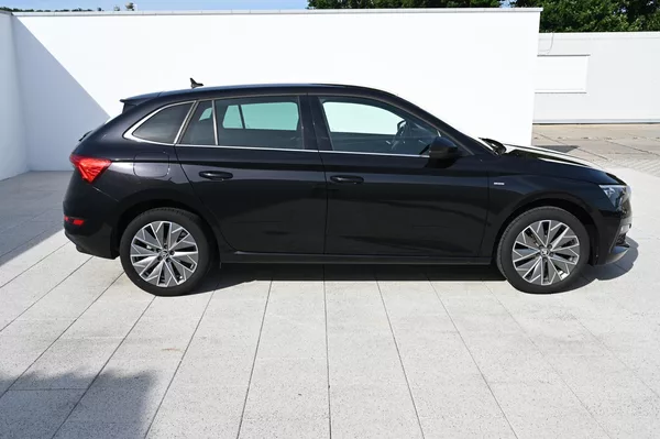 Škoda Scala 1.5TSI 110KW DSG Clever 1/2022 - foto 4