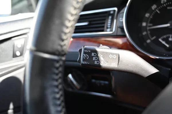 Škoda Superb 2.0TDI 125KW DSG Elegance 9/12 - foto 21