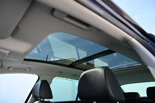 Škoda Superb 2.0TDI 125KW DSG Elegance 9/12 - foto 23
