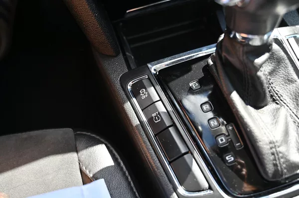 Škoda Superb 2.0TDI 125KW DSG 3/2011 - foto 15