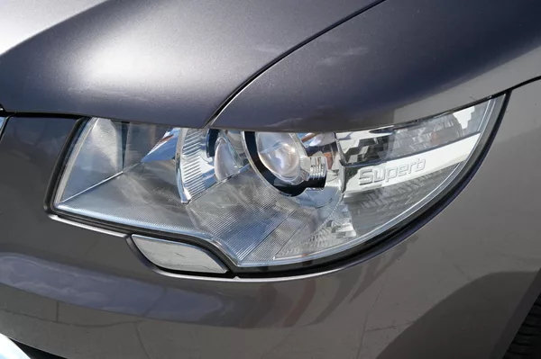 Škoda Superb 2.0TDI 125KW DSG 3/2011 - foto 43