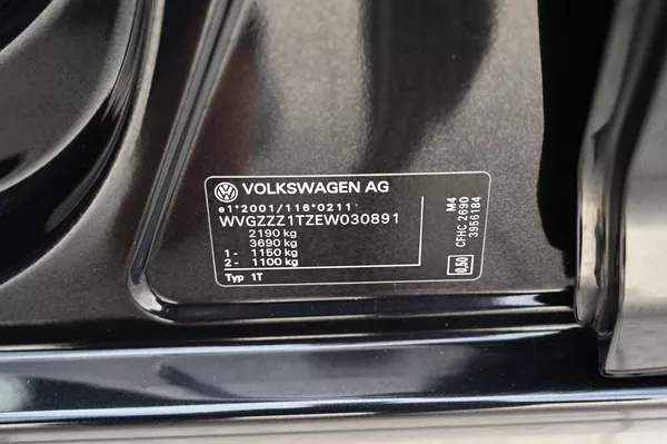 Volkswagen Touran 2.0TDI 103KW Life 10/2013 - foto 42