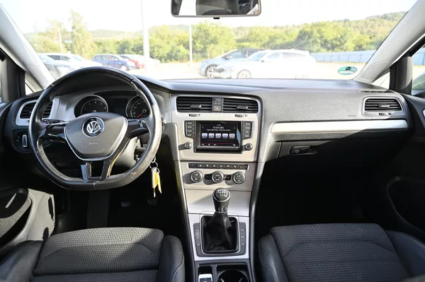 Volkswagen Golf VII 1.2TSI 77KW POHON ŘEMEN - foto 10
