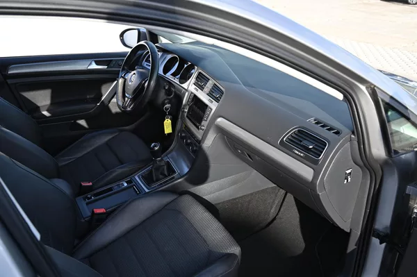 Volkswagen Golf VII 1.2TSI 77KW POHON ŘEMEN - foto 26