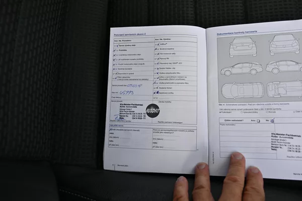 Volkswagen Golf VII 1.2TSI 77KW POHON ŘEMEN - foto 40