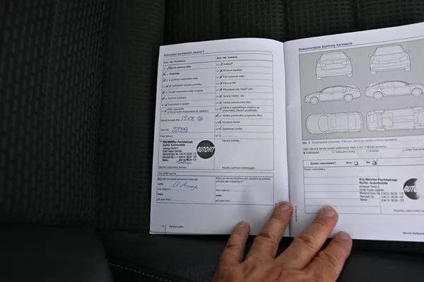 Volkswagen Golf VII 1.2TSI 77KW POHON ŘEMEN - foto 41