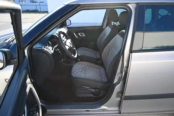 Škoda Fabia 1.6i 16V 77KW Style 10/2008 - foto 21