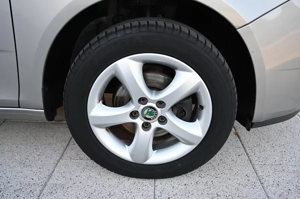 Škoda Fabia 1.6i 16V 77KW Style 10/2008 - foto 37