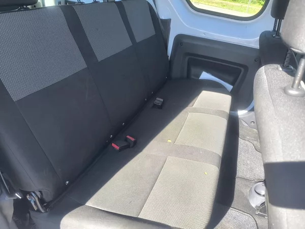 Dacia Dokker 1,6i 75KW,TZ,TOP CENA - foto 7