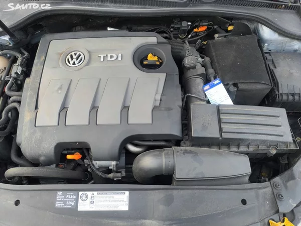 Volkswagen Golf TDI 66KW,PĚKNÝ,SERVISKA,1MAJ57 - foto 19