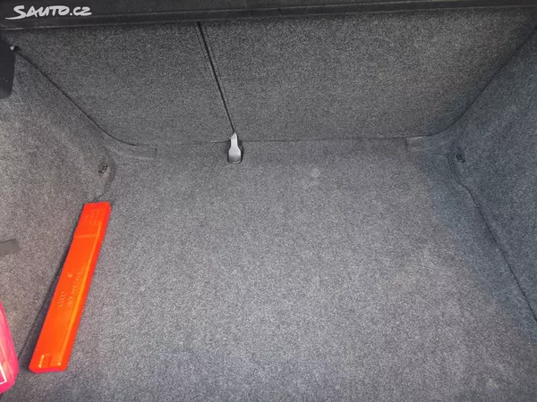 Volkswagen Golf TDI 66KW,PĚKNÝ,SERVISKA,1MAJ57 - foto 6