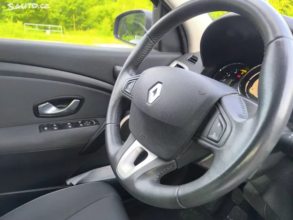 Renault Mégane KRÁSNÝ,VÝBAVA,95TKM,SERVISKA - foto 11