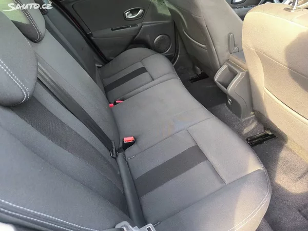 Renault Mégane KRÁSNÝ,VÝBAVA,95TKM,SERVISKA - foto 7