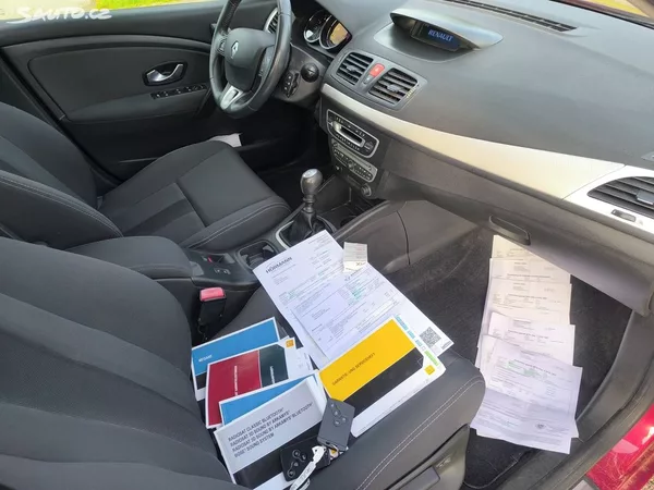 Renault Mégane KRÁSNÝ,VÝBAVA,95TKM,SERVISKA - foto 8