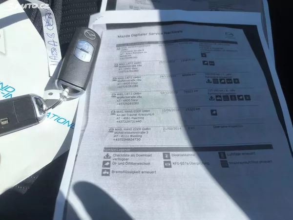 Mazda 3 KRÁSNÁ,SERVISKA,1MAJ,VÝBAVA - foto 12