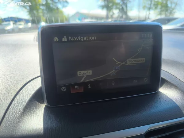 Mazda 3 KRÁSNÁ,SERVISKA,1MAJ,VÝBAVA - foto 14