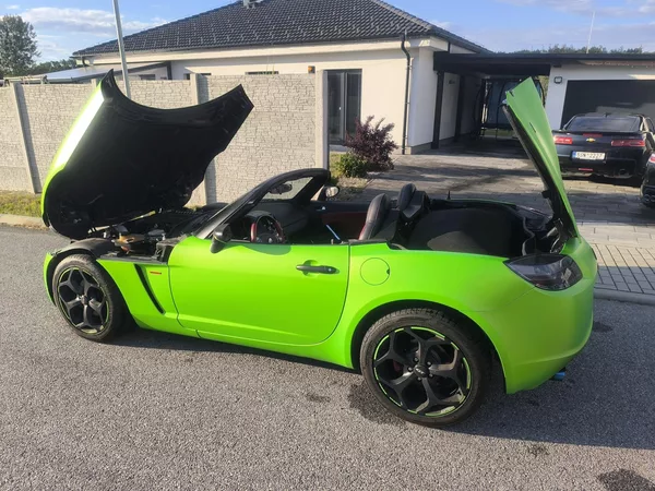 Opel GT 2.0T,KRÁSNÉ,PO GO SERVISE,CENA - foto 9