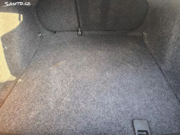 Volkswagen Jetta 1,9TDI BEZ DPF,KRÁSNÁ,220T.KM - foto 6