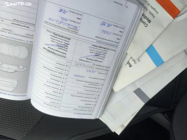 Volkswagen Golf 2.0TDI4X4,VÝBAVA,KRÁSNÝ,SERVIS - foto 31