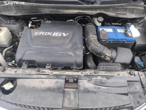 Hyundai ix35 2.0D4X4,70KM,MAX VÝBAVA,KRÁSNÝ - foto 27