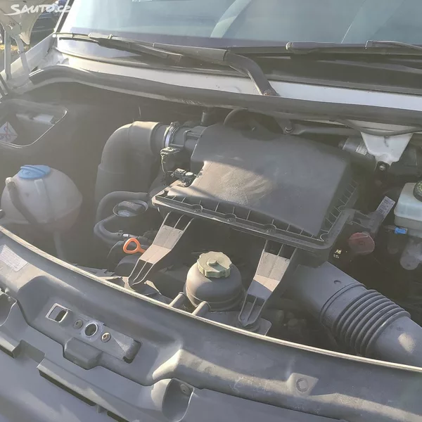 Volkswagen Crafter 7MÍST,KRÁSNÝ,SERVIS,DLOUHÝ3,5M - foto 20