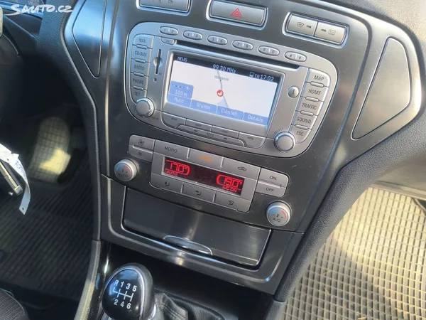 Ford Mondeo 2.0TDCI,KRÁSNÉ,125TKM,1MAJ91L - foto 11