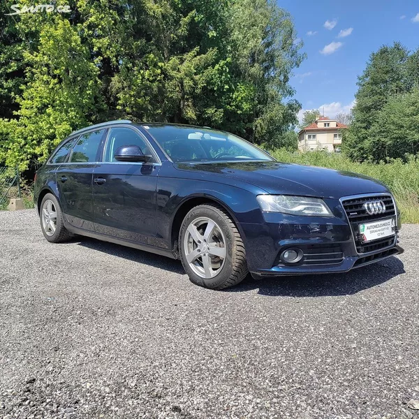 Audi A4 3.0TDI,MANUÁL,4X4,KRÁSNÁ,1MAJ