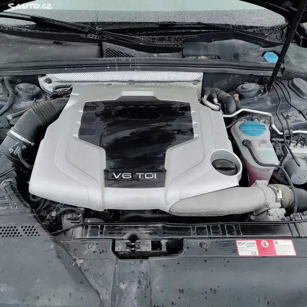 Audi A4 3.0TDI,MANUÁL,4X4,KRÁSNÁ,1MAJ - foto 21