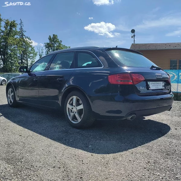 Audi A4 3.0TDI,MANUÁL,4X4,KRÁSNÁ,1MAJ - foto 5