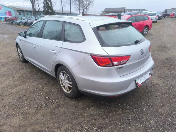Seat Leon TDI 81KW,110T.KM,KRÁSNÉ,VÝBAVA - foto 5