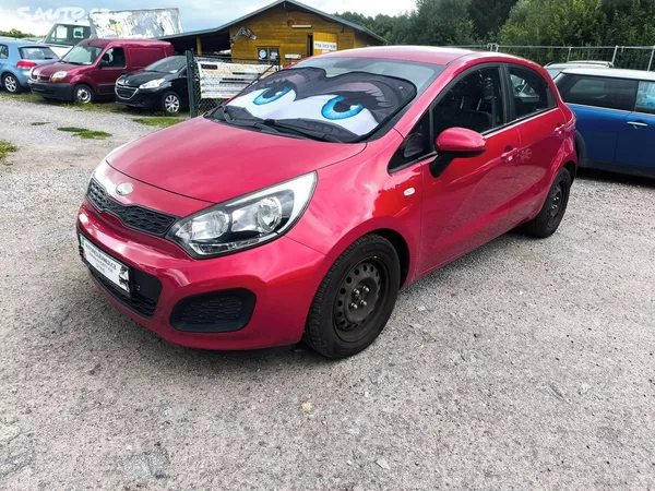 Kia Rio KRÁSNÁ,75T.KM,1MAJ48LET,VÝBAVA - foto 3