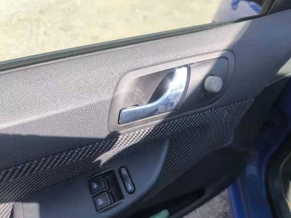Škoda Fabia 1,9TDI,125T.KM,SERVISKA,VÝBAVA - foto 19