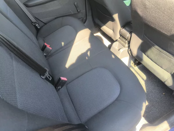 Škoda Fabia 1,9TDI,125T.KM,SERVISKA,VÝBAVA - foto 7
