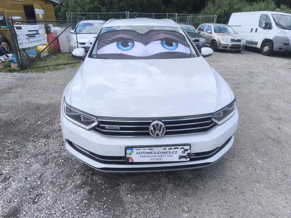 Volkswagen Passat 4X4,MANUÁL,VÝBAVA,SERVIS,PĚKNÝ - foto 2