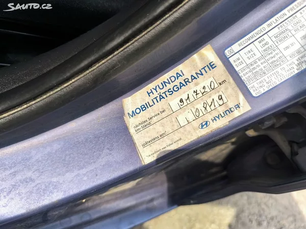 Hyundai ix20 KRÁSNÝ,100TKM,SERVISKA,1MAJ67L - foto 19