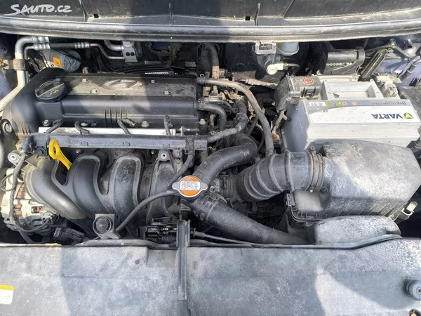 Hyundai ix20 KRÁSNÝ,100TKM,SERVISKA,1MAJ67L - foto 21