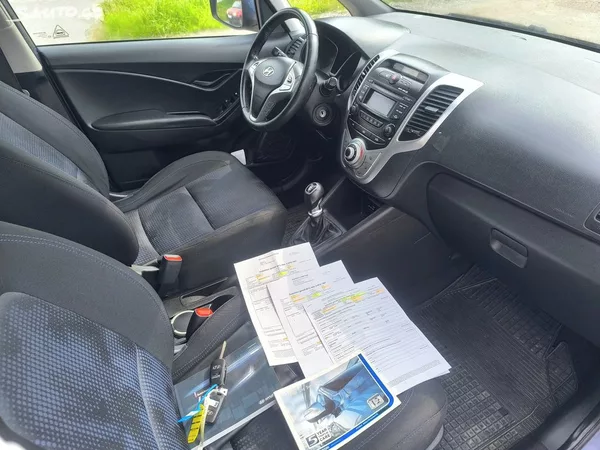 Hyundai ix20 KRÁSNÝ,100TKM,SERVISKA,1MAJ67L - foto 8