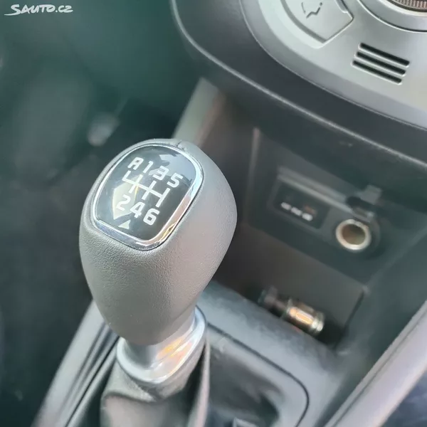 Hyundai ix20 KUP CZ,KRÁSNÁ,CENA,SERVISKA - foto 9
