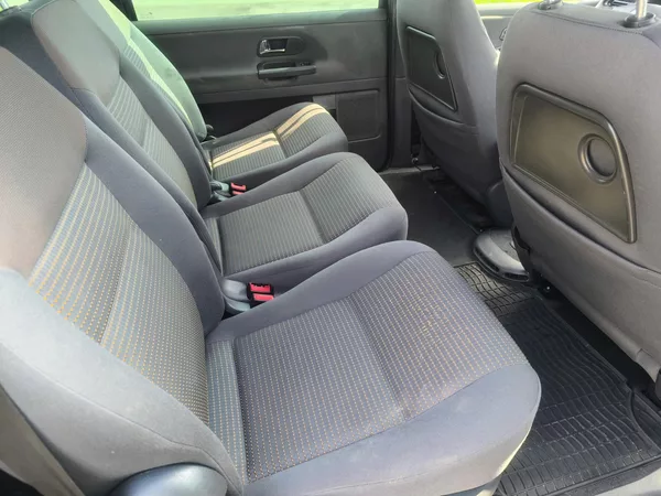 Seat Alhambra 1,9TDI,BEZ KOROZE,7MÍST,TZ,ALU - foto 7