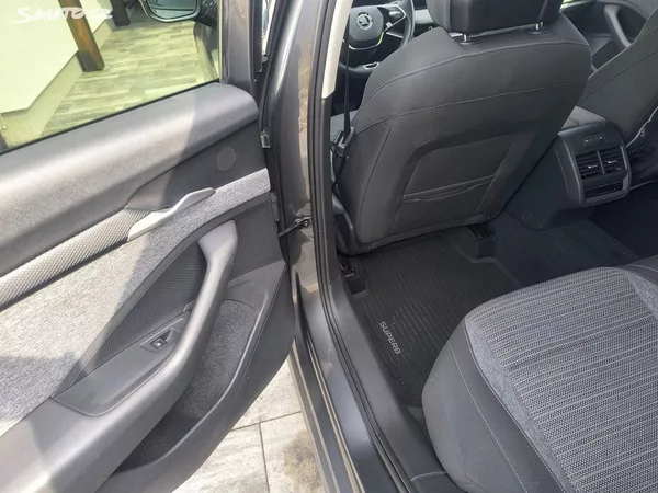 Škoda Superb -DPH,KRÁSNÝ,CZ,VÝBAVA,MASÁŽE - foto 10